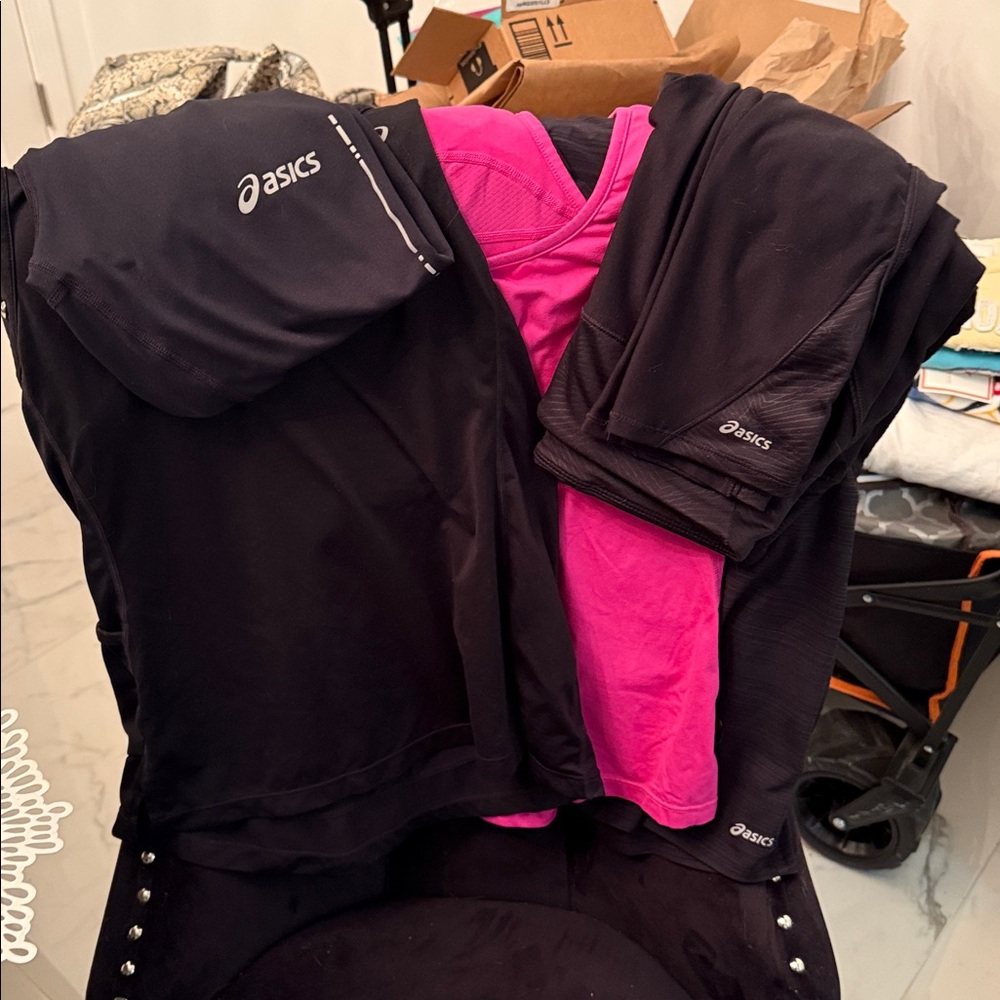Asics Black and Pink 5 piece Sportswear Ensemble